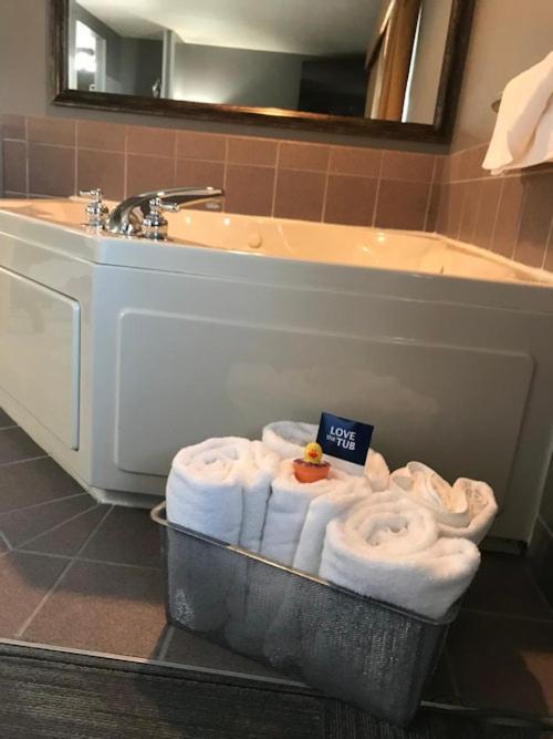 River District Hotel プレーリー・ドゥ・シーン エクステリア 写真